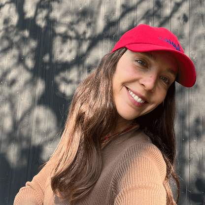Casquette Bisou rouge tomate