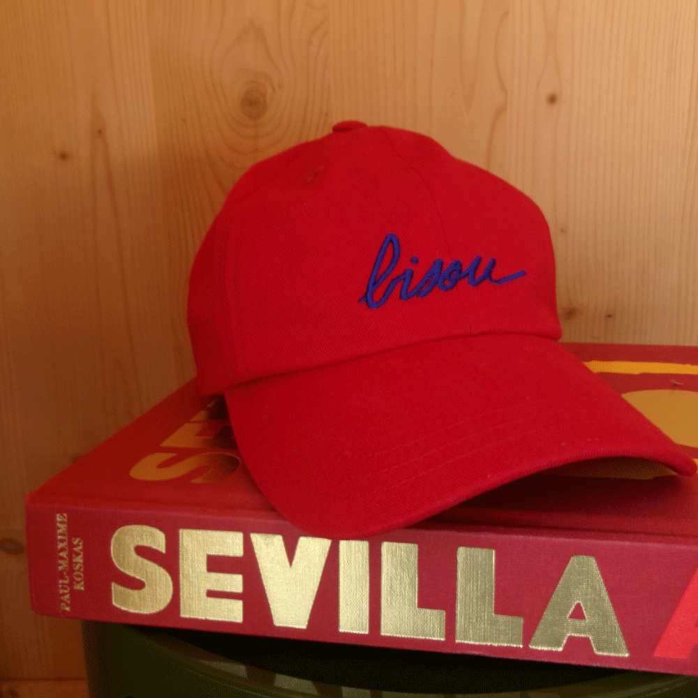 Casquette Bisou rouge tomate