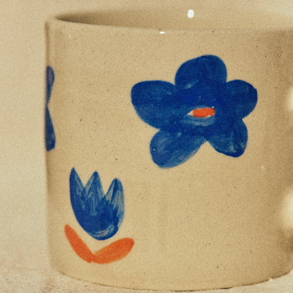 Cup blue flowers Amour Amour x MC