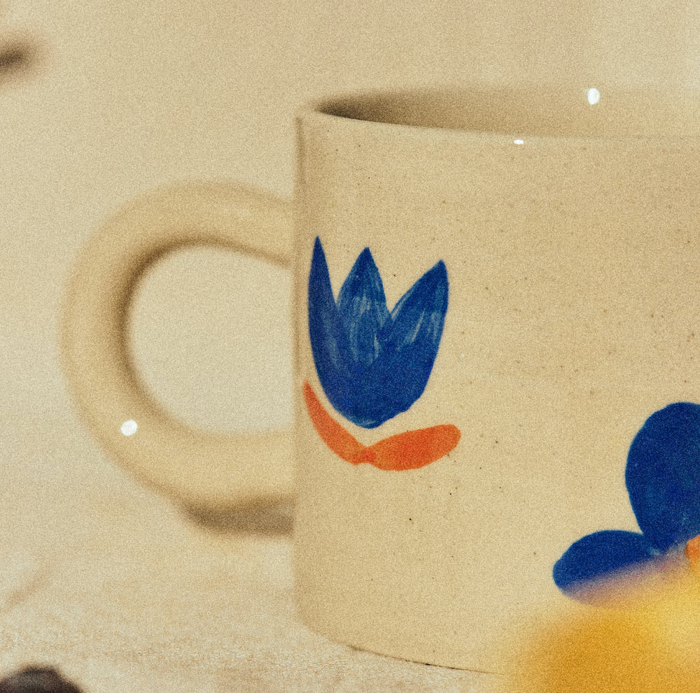 Cup blue flowers Amour Amour x MC